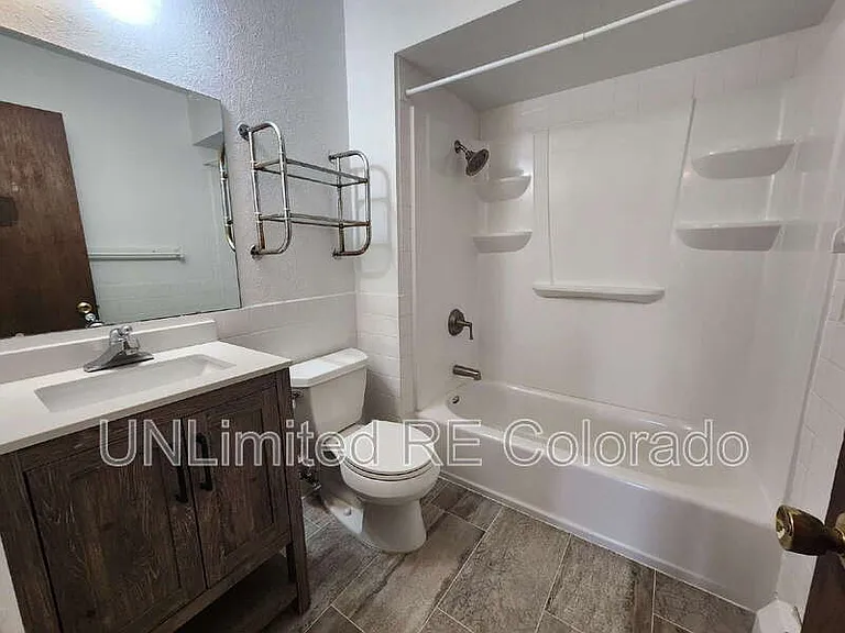 1140 S Arbutus St #1144 — Photo 13