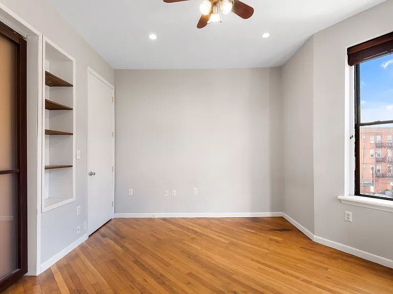 807 Washington St #3N — Photo 10