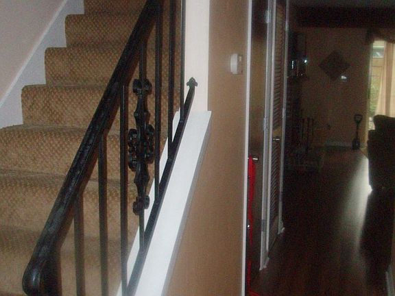 5th image of 1134 Cherry Laurel St