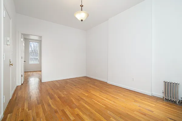 Rented by REAL New York | media 3