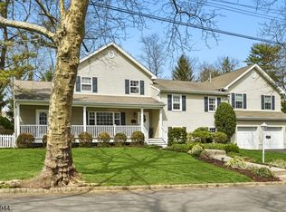 21 Woodbrook Cir, Westfield, NJ