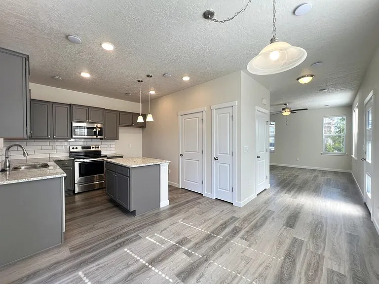 10744 W Brownstone Ln — Photo 20