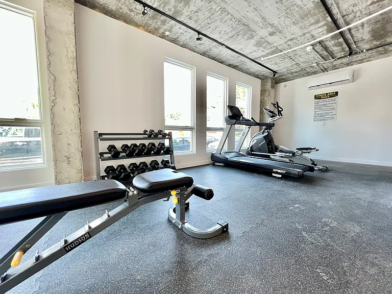 589 E New York Ave #2A — Photo 12