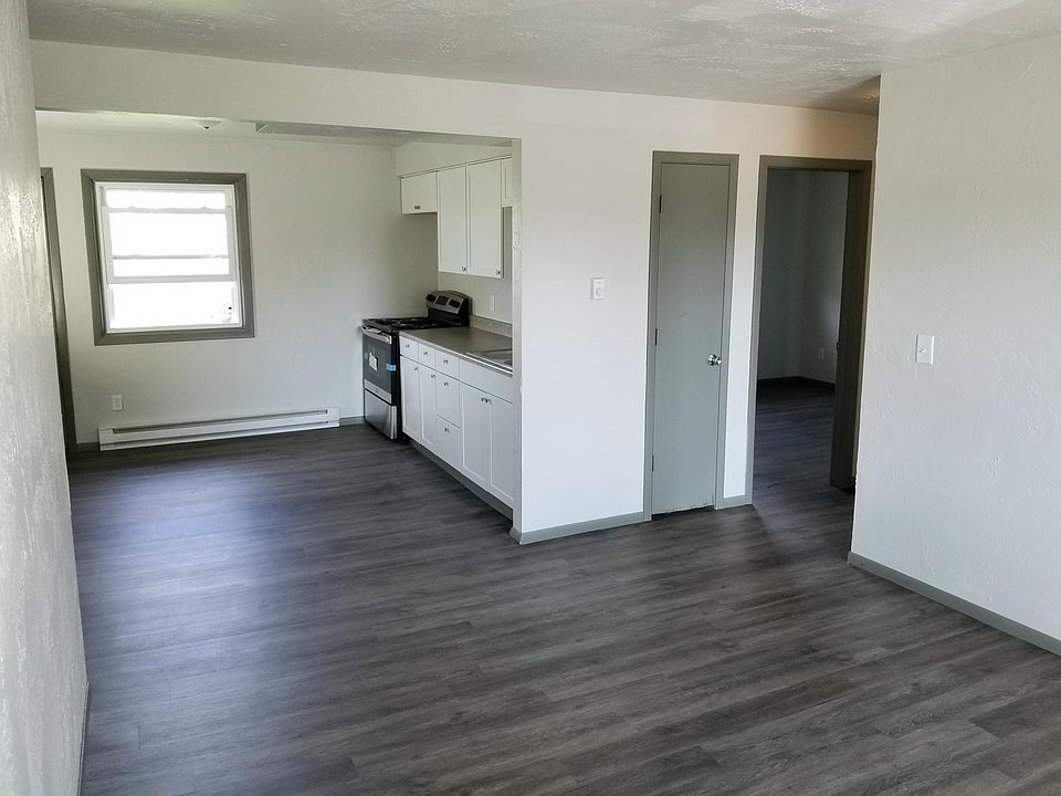 1st image of 203 Clairmont Ct #2