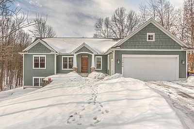 1st image of 11910 Brownberry Dr SE