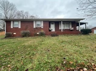 330 Reynolds Dr, Beechmont, KY