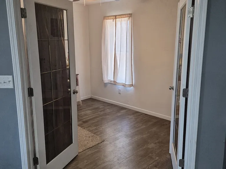 106 S 3rd St — Photo 17