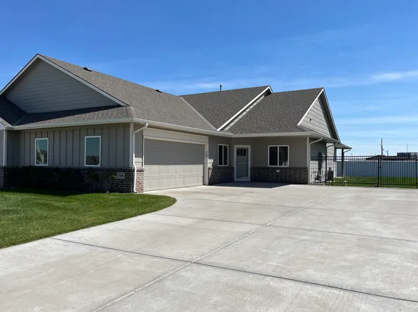 868 N Cloverleaf St, Goddard, KS 67052