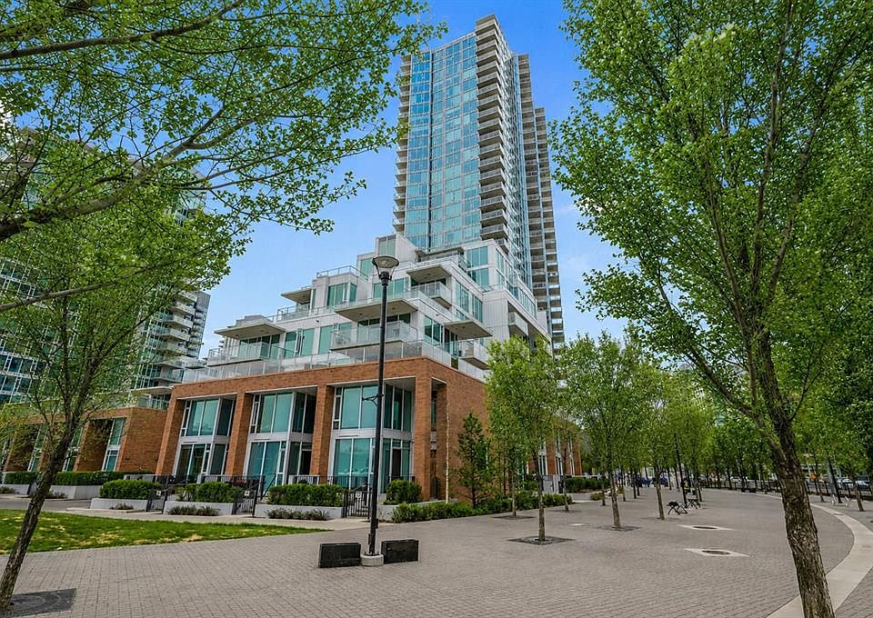 1st image of 510 E 6th Ave SE #401