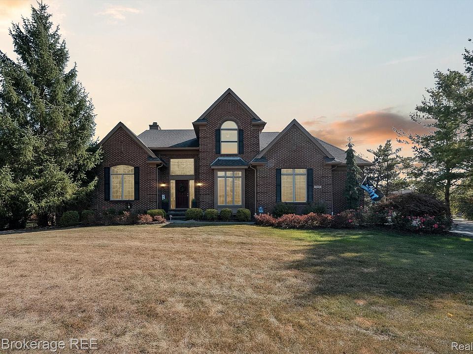 1st image of 8000 Barrington Ln