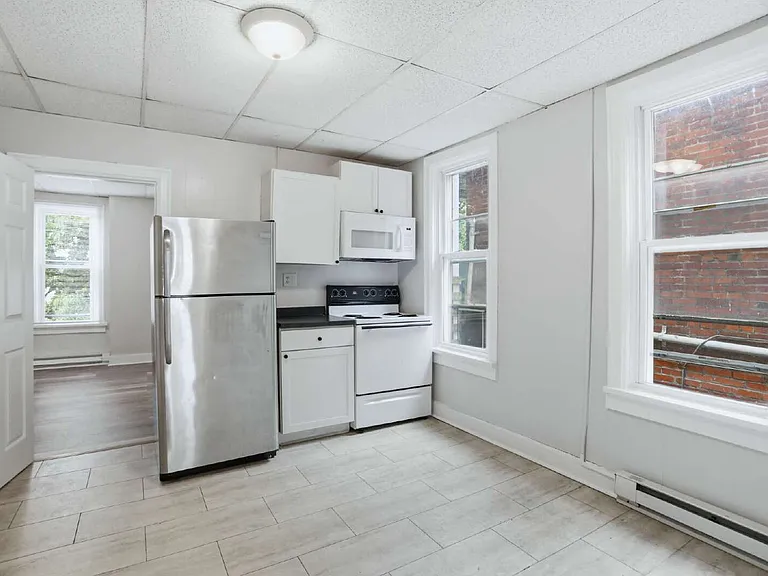 207 N Mulberry St — Photo 21