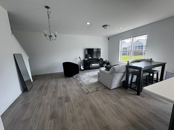 4th image of 9051 Camino Trl