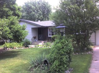 8621 Lee St, Crown Point, IN 46307