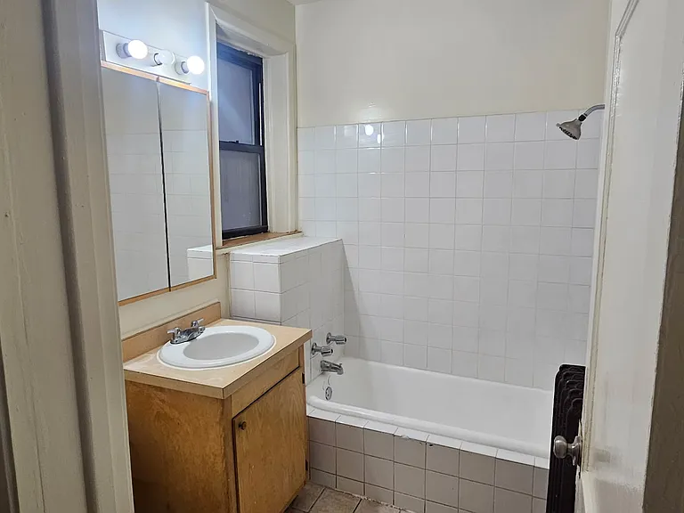 7255 S Princeton Ave #2 — Photo 4