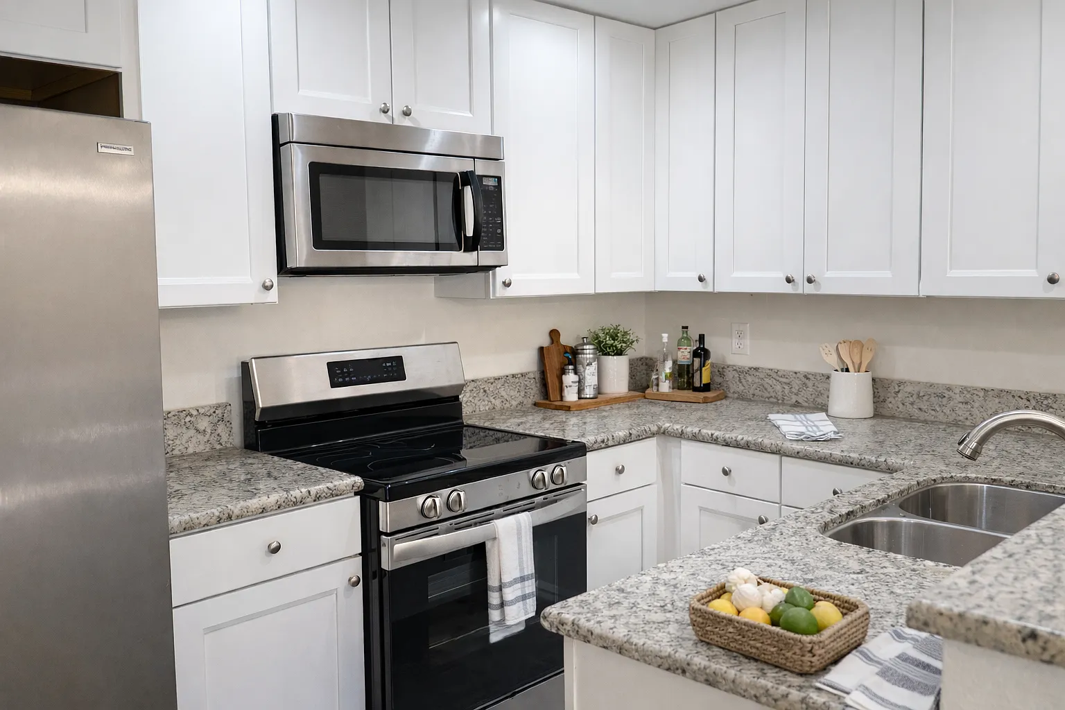 2 bed, $1,995 — Photo 4
