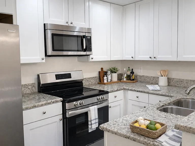 45210 Panorama Dr #B8 — Photo 4