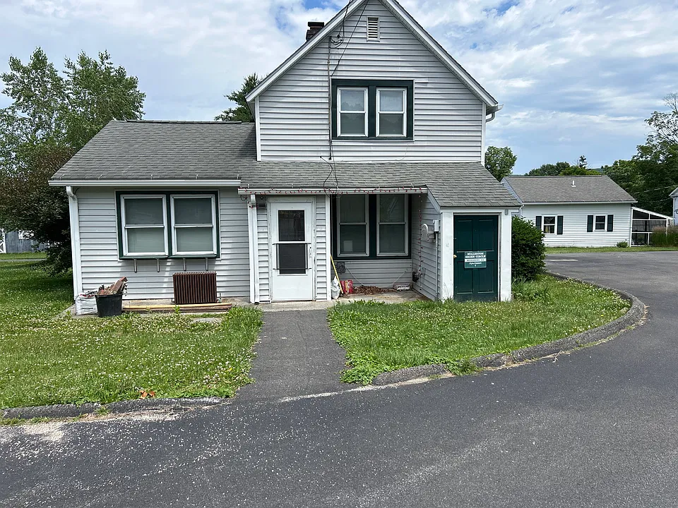 1-5 Millerton Green Cir #7