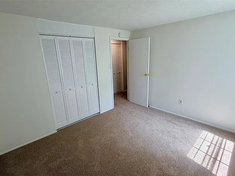 3812 Louisa St — Photo 19