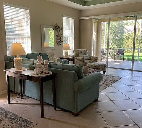 5th image of 9894 Palmarrosa Way