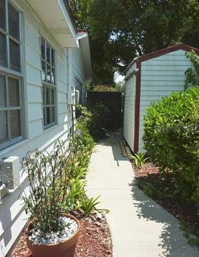 2nd image of 606 Fairmont Dr