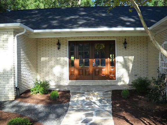 2nd image of 314 Laurel Woods Dr