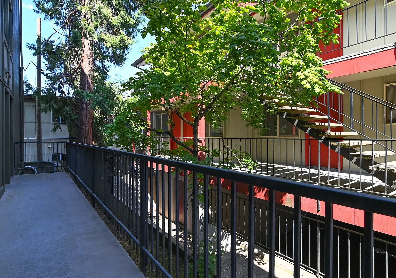Hess Apartments — Photo 1
