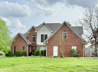 4001 Huntington Ct, Hopkinsville, KY 42240
