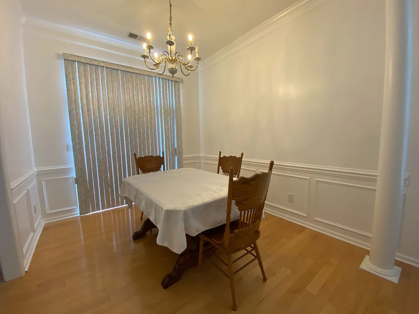 Room in 3 Bedroom Home at Blueshot Ct — Photo 3
