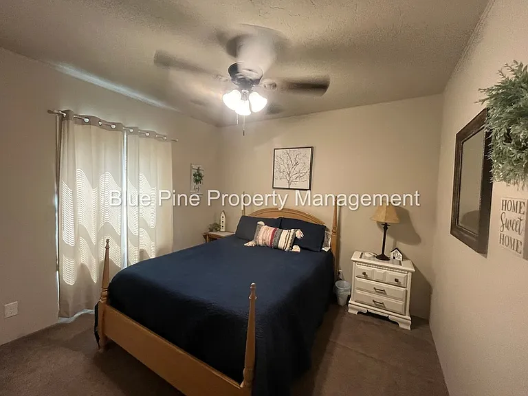 128 N 4 W — Photo 11