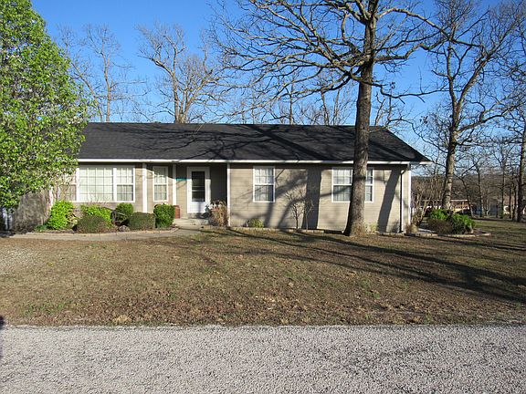 2nd image of 27262 Walnut Dr