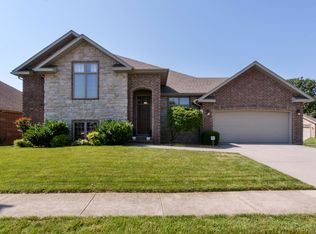 2026 W Village Ter, Springfield, MO 65810