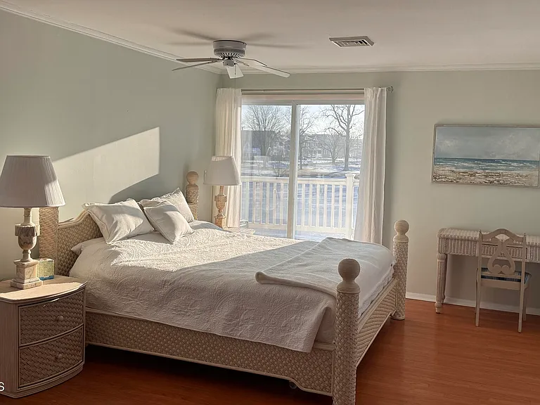 400 Ocean Rd — Photo 29
