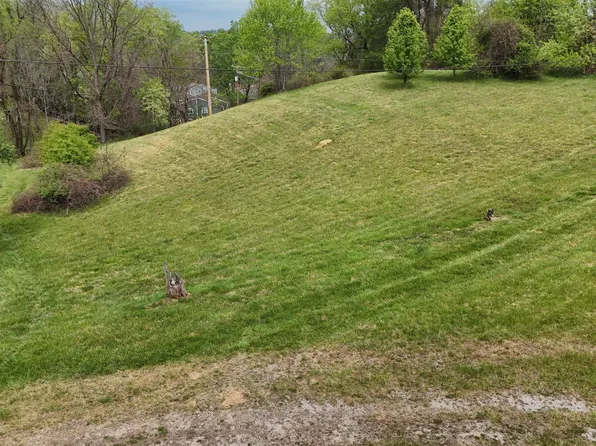 745 Peppers Ferry Rd, Pulaski, VA 24301