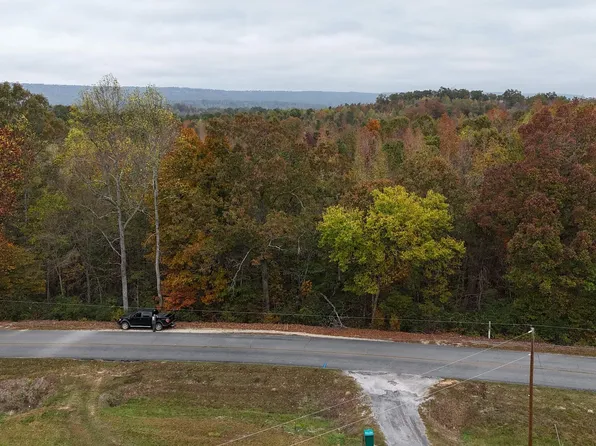 3 County Road 921, Gaylesville, AL 35973