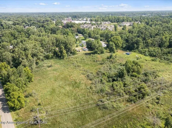 Watts St, Jackson, MI 49203