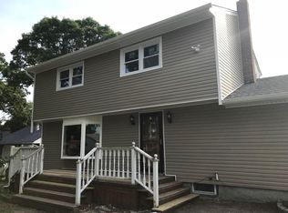 102 Smithtown Polk Blvd, Centereach, NY 11720