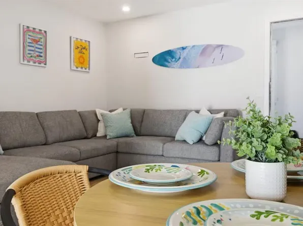 2147 Washington Ave APT A, Naples, FL 34112