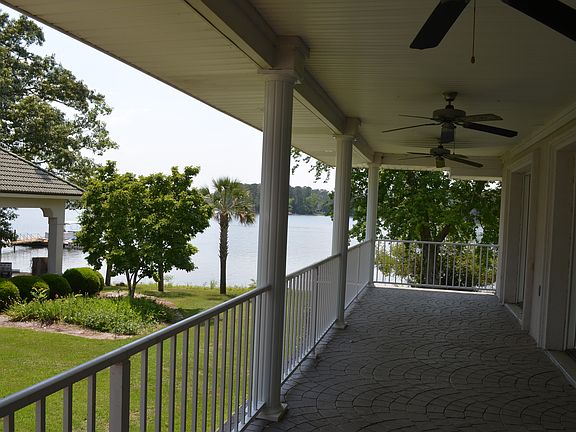 Private Master Porch