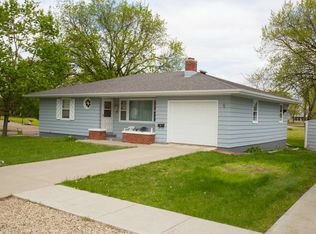 300 2nd St, Armour, SD 57313