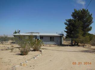 57059 Encantado Rd, Landers, CA 92285