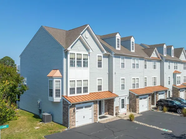 11 Mooring Ln, Millville, DE 19967