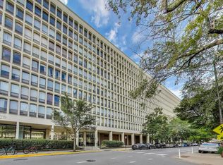 1401 E 55th St APT 602N, Chicago, IL 60615