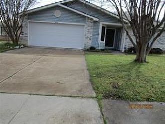 2nd image of 7004 Galloway Ct