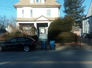 105 Falmouth St, Portland, ME 04103