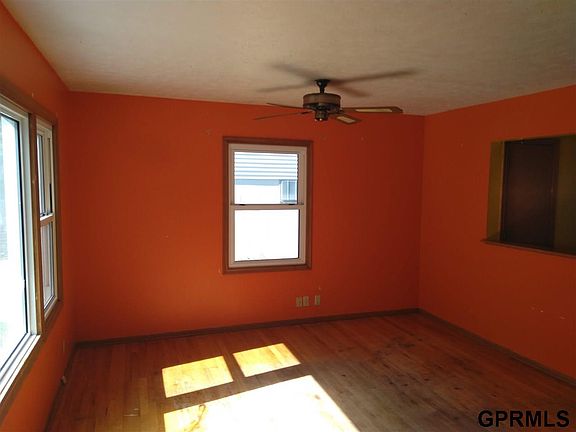 3rd image of 3711 Cornhusker Dr