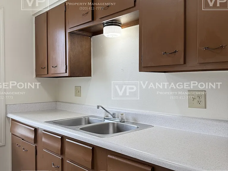 1269 Shawano Ave — Photo 19
