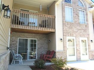 3026 Meyer Ct, Racine, WI 53406