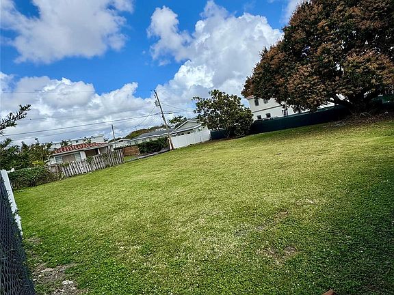 2nd image of 4221 SW 11th Street