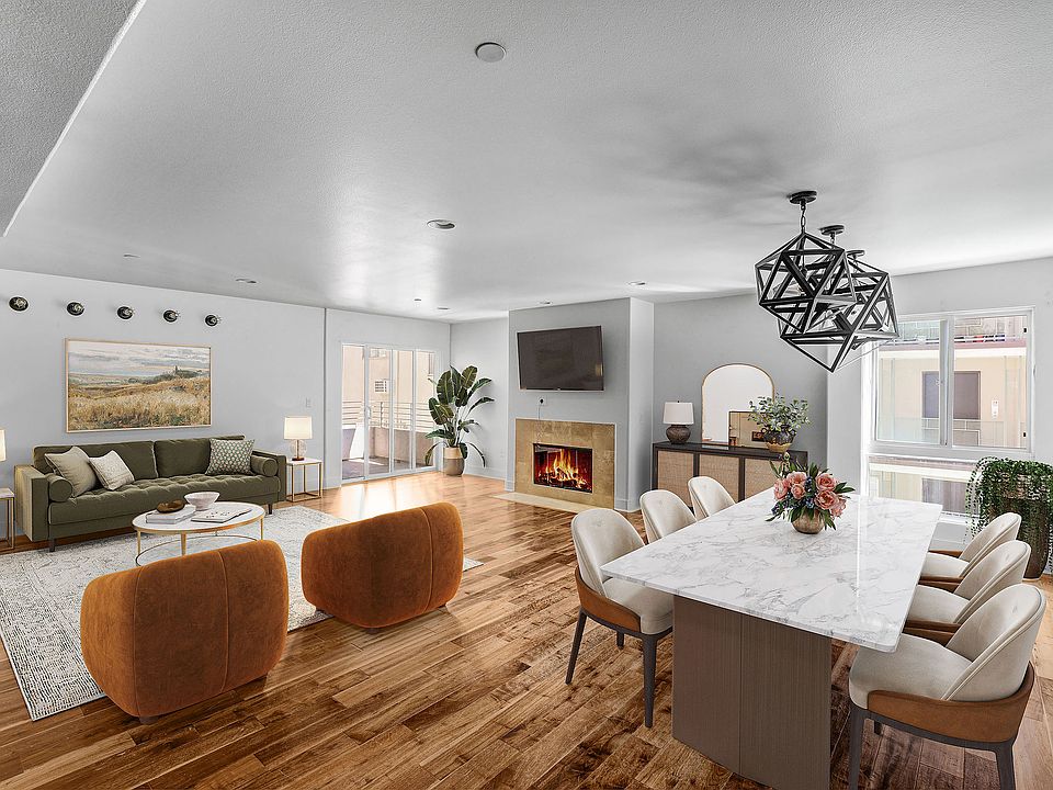 1st image of 7249 Franklin Ave Unit 204