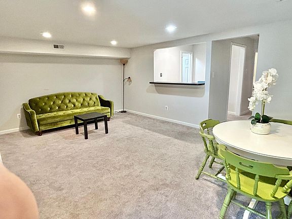 2nd image of 12626 Varny Pl